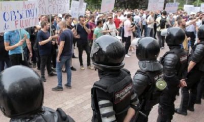 Snap elections called as Moldova crisis escalates