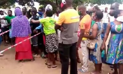 Voters' ID Registration On Hold In Ketu South As Registration Kits Stopped Working (Watch)