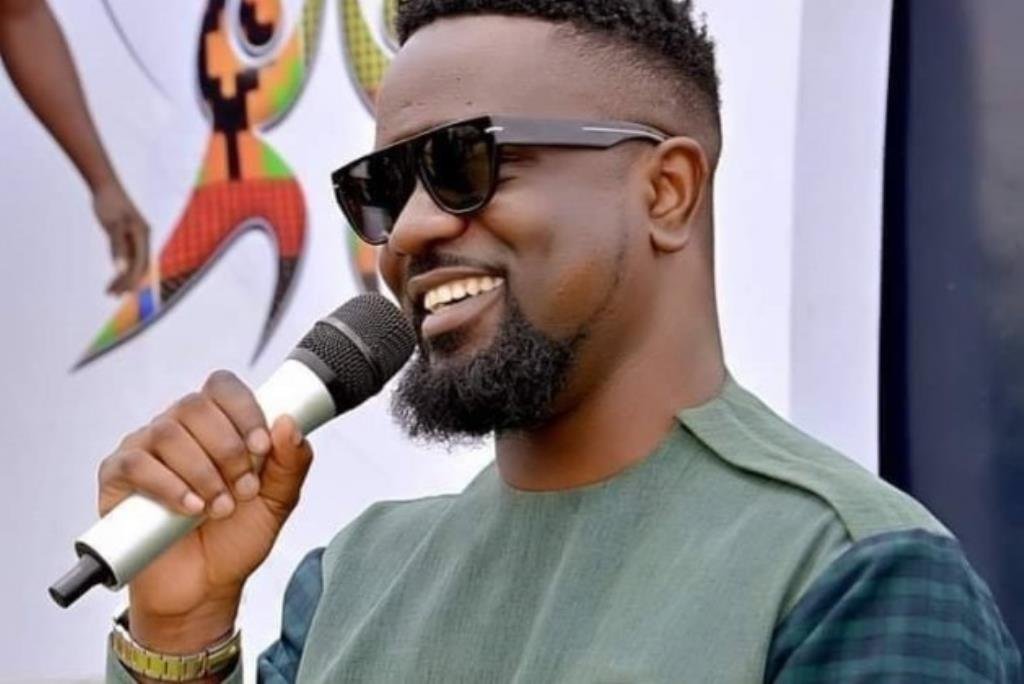 Sarkodie Wins Ghana Music Awards Artiste of the Year In USA